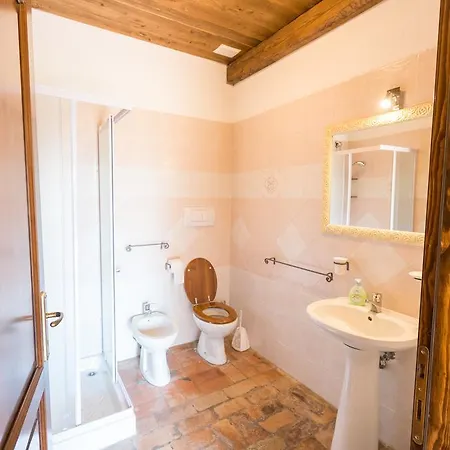 Agriturismo I Cascetti * Пьянкастаньяйо